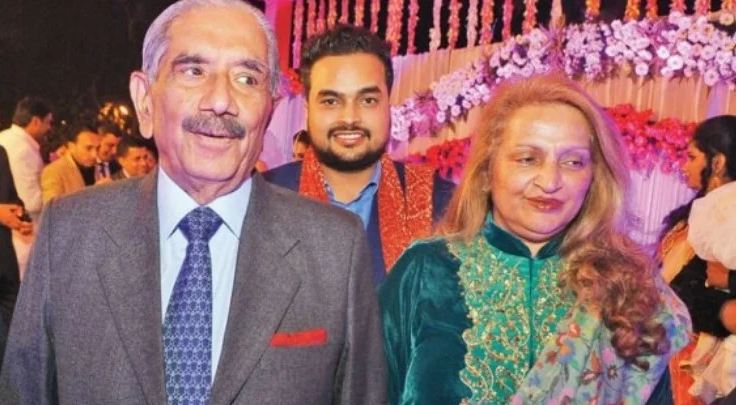 इन 5 नेताओं ने बुढ़ापे में बांधा सेहरा, एक ने तो 25 साल छोटी लड़की से रचाई शादी