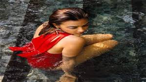 फोन पर एक्टर से गंदी बाते कर रही थीं राधिका आप्टे फिर हुआ कुछ ऐसा, जाकर जड़ दिया थप्पड़