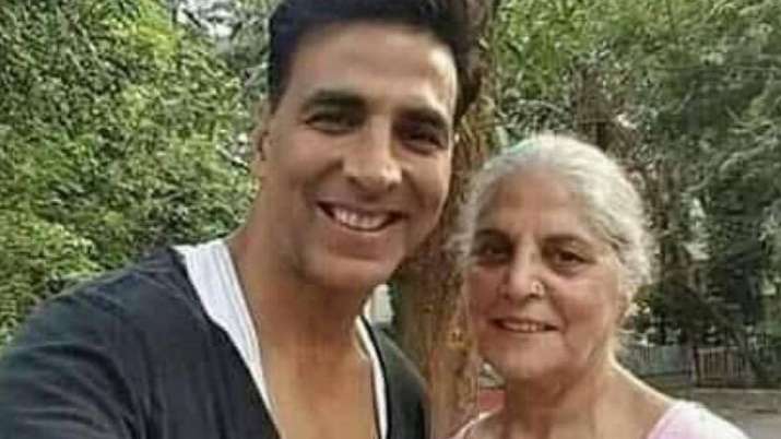 दुखद: अक्षय कुमार की माँ का हीरानंदानी अस्पताल में हुआ निधन, एक्टर ने भावुक पोस्ट शेयर कर दी जानकारी