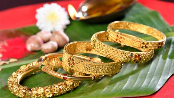  Gold Rate On 22Nd September: पहले से और सस्ता हुआ सोना, 10,000 तक कम हुई कीमत, 15000 लुढ़की चांदी