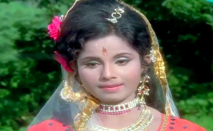 असल जिंदगी में पती-पत्नी है 'रामायण' के दशरथ और कौशल्या, कर चुके है कई फिल्मों में काम