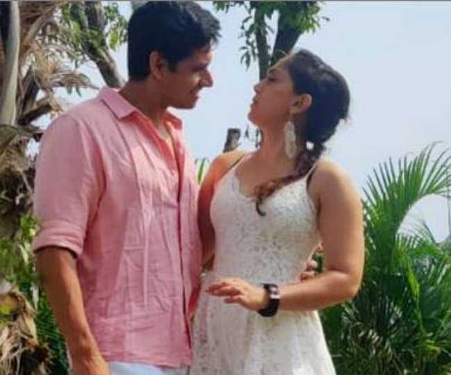 इरा खान ने बॉयफ्रेंड नुपुर शिखरे के हाथ पर बनाया टैटू, फातिमा सना शेख ने किया ऐसा कॉमेंट