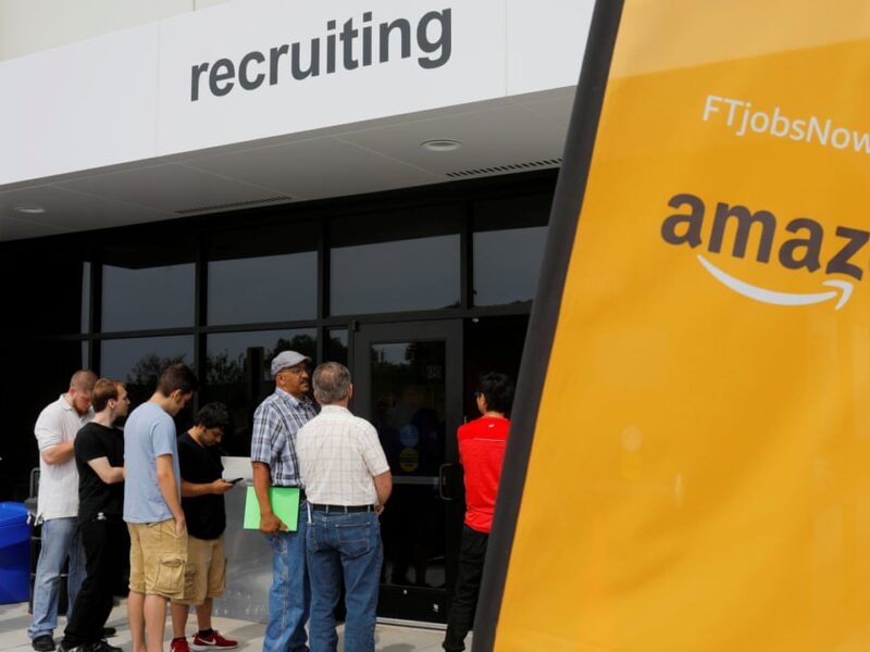 Amazon दे रहा 3 लाख रुपये तक कमाने का मौका, जानिए पूरी डिटेल्स