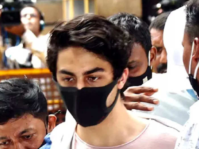 Aryan Drug Case : कम नहीं हो रही है आर्यन खान की मुश्किलें, इस बार ड्राइवर ने उगला ये राज....