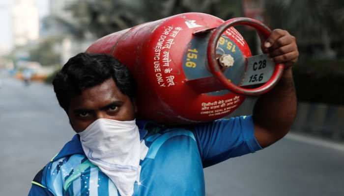 Lpg Price : जल्दी भरवा लीजिए गैस सिलेंडर अगले हफ्ते बढ़ने वाली है गैस की कीमत, जानिए कीमत