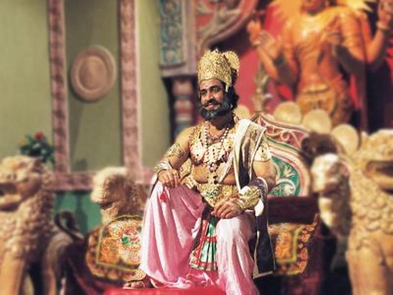 असल जिंदगी में पती-पत्नी है 'रामायण' के दशरथ और कौशल्या, कर चुके है कई फिल्मों में काम