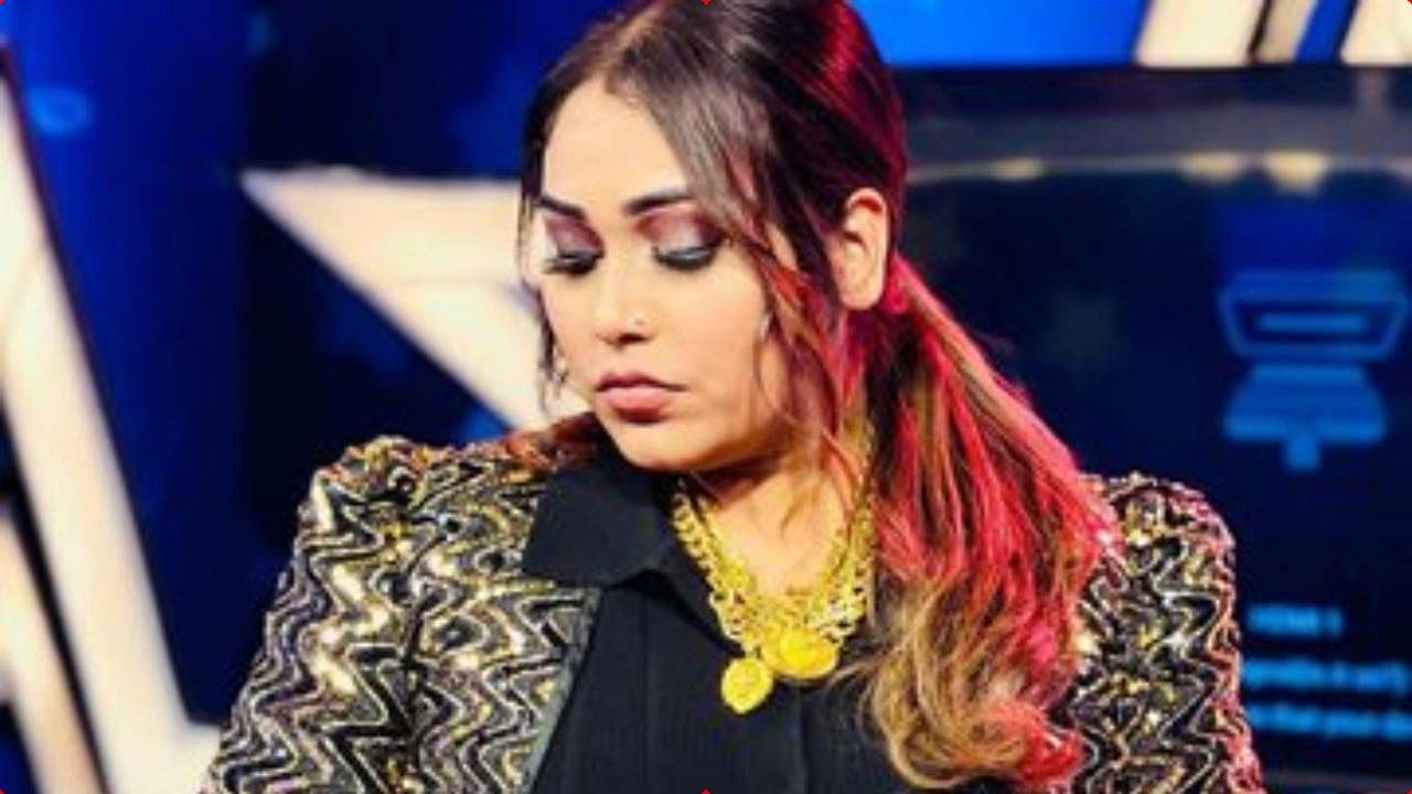 बिग बॉस के घर में शुरू हुआ हाई वोल्टेज ड्रामा, अफसाना खान ने विशाल को कहा नामर्द  