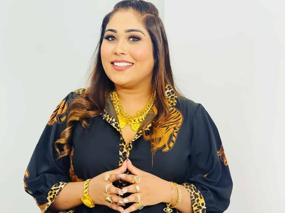 Bb15: घर में बंदरियां की तरह उछलती दिखी अफसाना खान, खाने पर तेजस्वी से हुई लड़ाई