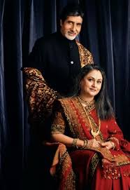 बेहद खास अंदाज में बिग बी ने अपनी धर्मपत्नी जया को विश किया करवाचौथ, शेयर की फोटो