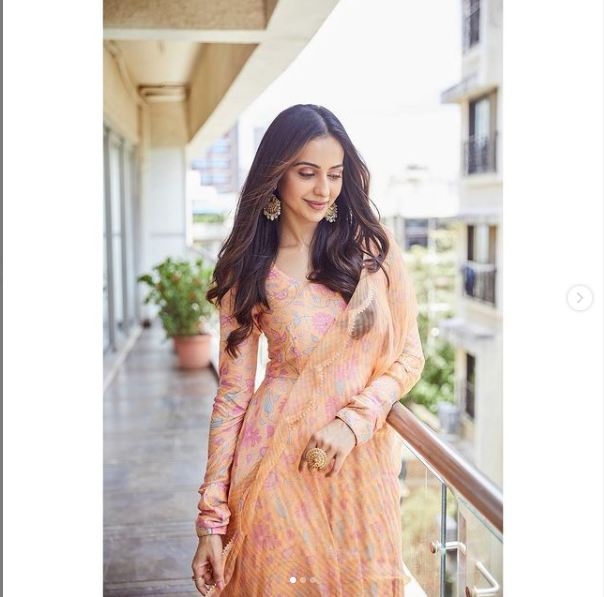 जैकी भगनानी को डेट कर रहीं रकुल प्रीत सिंह, बर्थडे पर अपने रिश्ते पर लगाई मुहर  