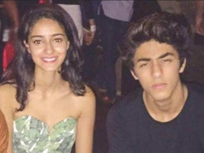 Aryan Drugs Case : आर्यन खान के साथ ड्रग्स केस में शामिल थी अनन्या पांडे! दोनों के चैट से हुए कई खुलासे