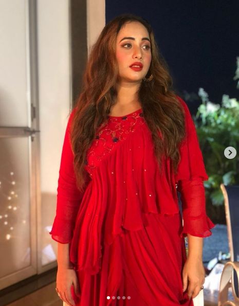 अक्षरा सिंह ही नहीं ये भोजपुरी की टॉप अभिनेत्रियां भी सिंगिंग में हैं माहिर, जानिए कौन-कौन हैं लिस्ट में शामिल