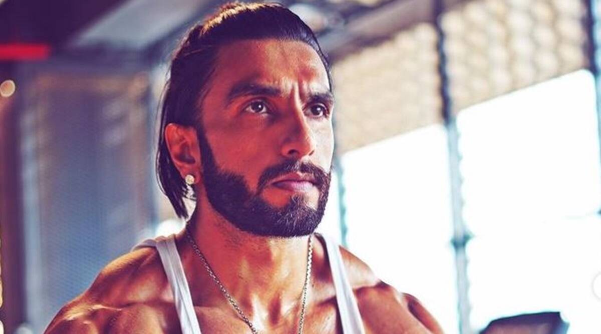 स्टार बनने से पहले कम पैसो पर ये काम किया करते थे अक्षय, रणवीर और नवाजुद्दीन समेत ये बॉलीवुड सितारें