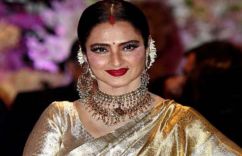जब रेखा ने दोस्तों से एक्ट्रेस बनने की जताई थी इच्छा, मजाक उड़ाते हुए उन्होंने कही थी ये बात...