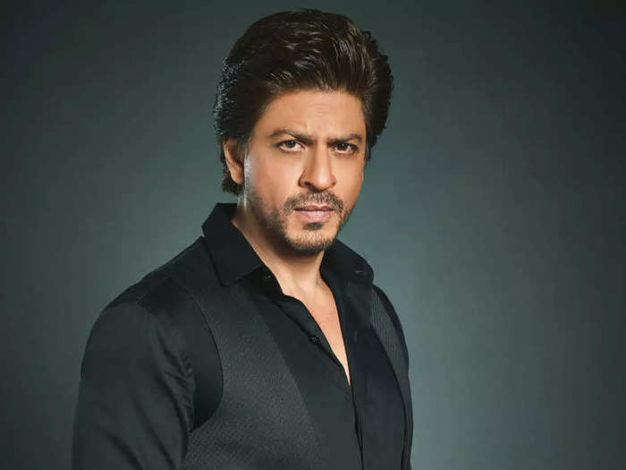 बढ़ी शाहरुख खान की मुश्किलें, आर्यन की गिरफ्तारी के बाद इस बड़े ब्रांड ने किया किनारा, करोड़ो का हुआ नुकसान