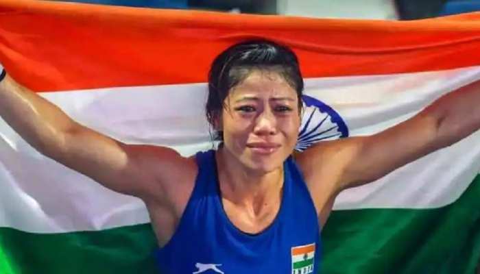 Padma Awards : खेल जगत की इन मशहूर हस्तियों को राष्ट्रपति ने किया सम्मानित, मैरी कॉम को पद्म विभूषण तो पीवी सिंधु को मिला पद्म भूषण