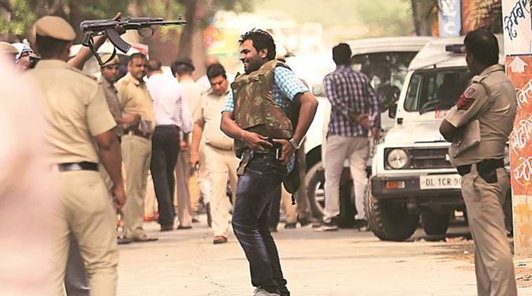 Delhi Encounter : सुबह-सुबह दिल्ली में Aiims के पास हुई भारी गोलीबारी, इलाके में पसरा सन्नाटा 2 Delhi Encounter
