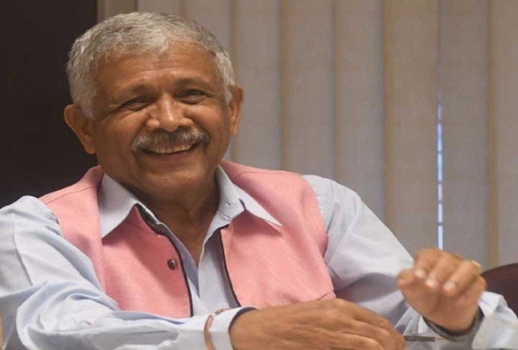 Padma Awards : खेल जगत की इन मशहूर हस्तियों को राष्ट्रपति ने किया सम्मानित, मैरी कॉम को पद्म विभूषण तो पीवी सिंधु को मिला पद्म भूषण