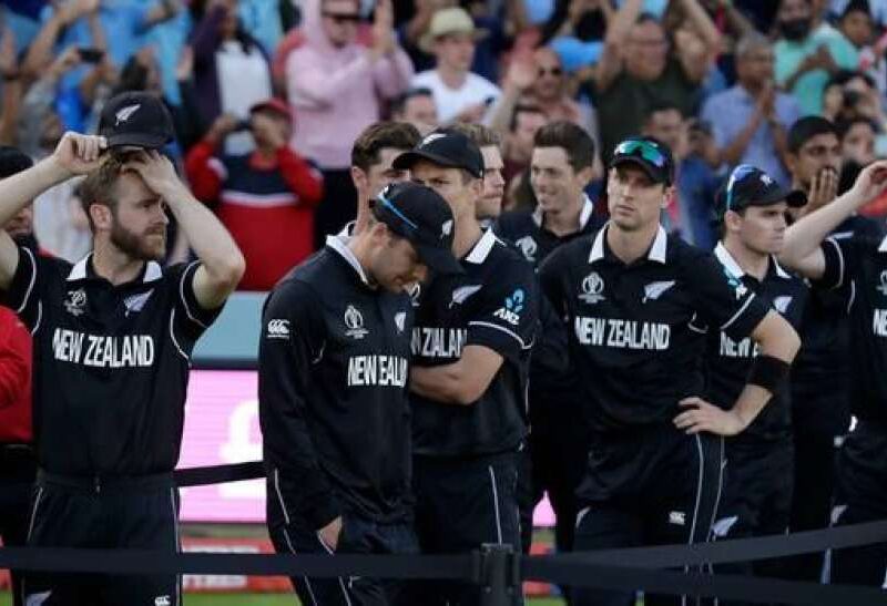 T20 Wc 2021 : फाइनल से पहले न्यूजीलैंड के लिए आई बुरी खबर, अपने गुस्से की वजह से बाहर हुआ ये विस्फोटक बल्लेबाज