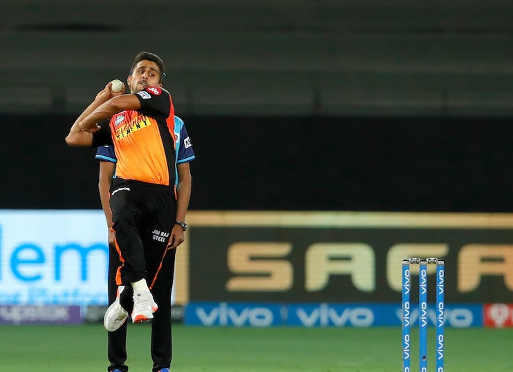 Ipl 2022 Retention : आईपीएल के 5 वो खिलाड़ी जिन्हें रिटेंशन में मिला बेस प्राइस के मुकाबले कई गुना ज्यादा कीमत