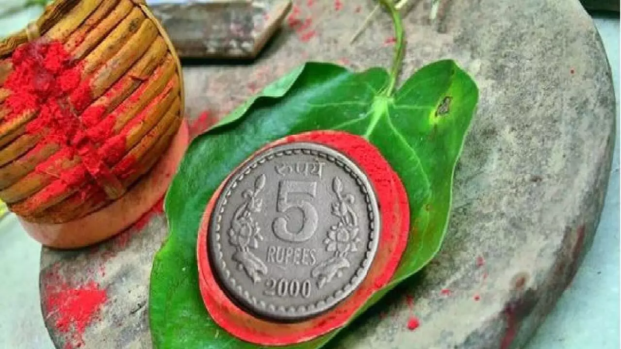 5 Rupee Coins
