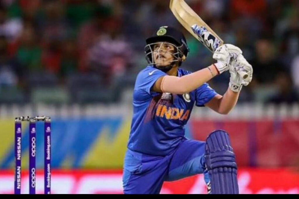 Indvspak Wc 2022: पाकिस्तान ने वीरेंद्र सहवाग (Shafali Verma) की हवा में उड़ाई गिल्लियां, शून्य पर भेजा पवेलियन