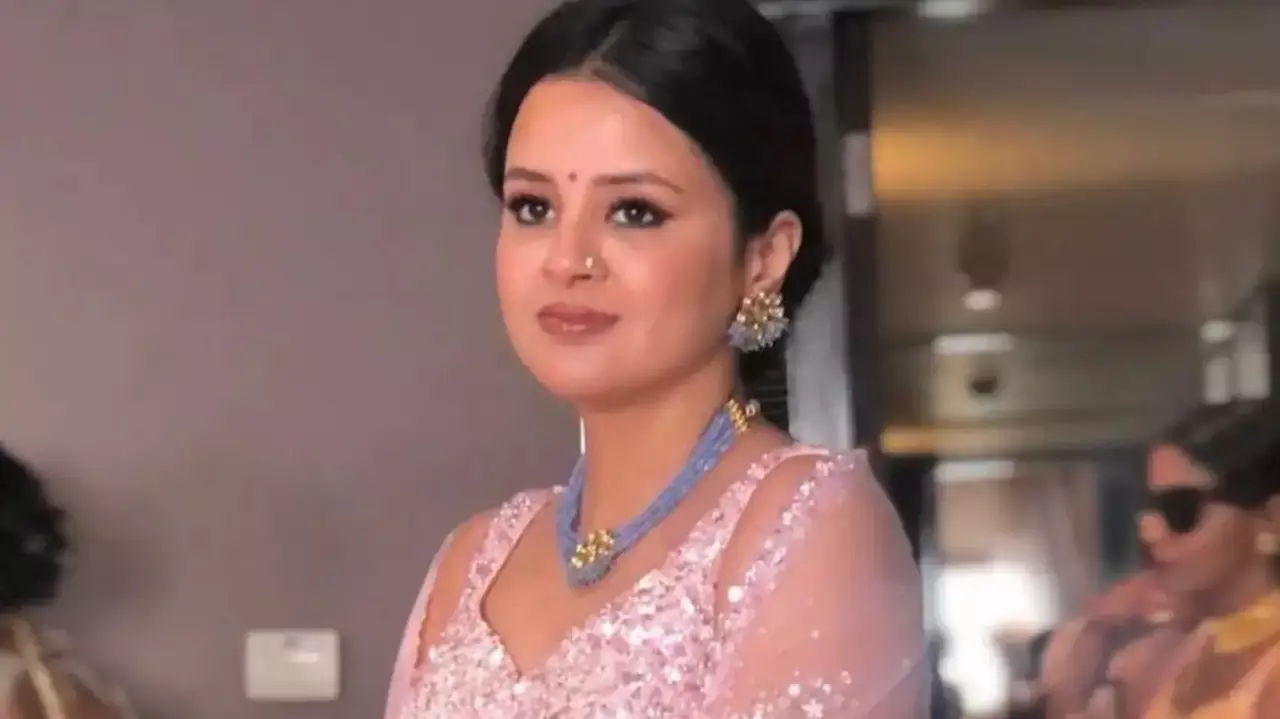 बिजली संकट पर धोनी की पत्नी साक्षी ने उठाए सवाल, ट्विटर पर जाहिर की नाराजगी