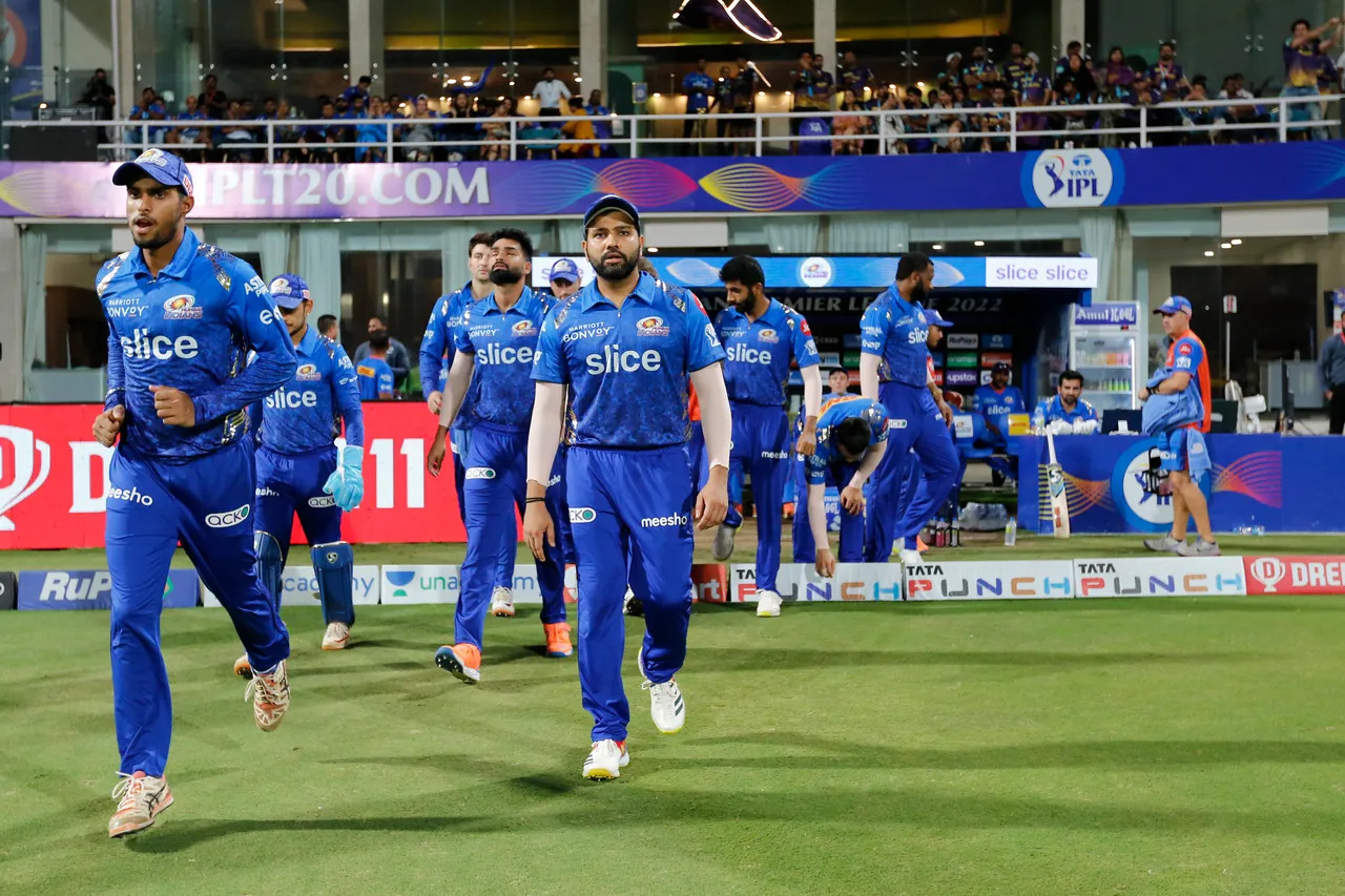 Ipl 2022: मुंबई इंडियन्स को मिली कोलकाता के हाथों एक और करारी हार, दर्ज हुआ एक और शर्मनाक रिकॉर्ड
