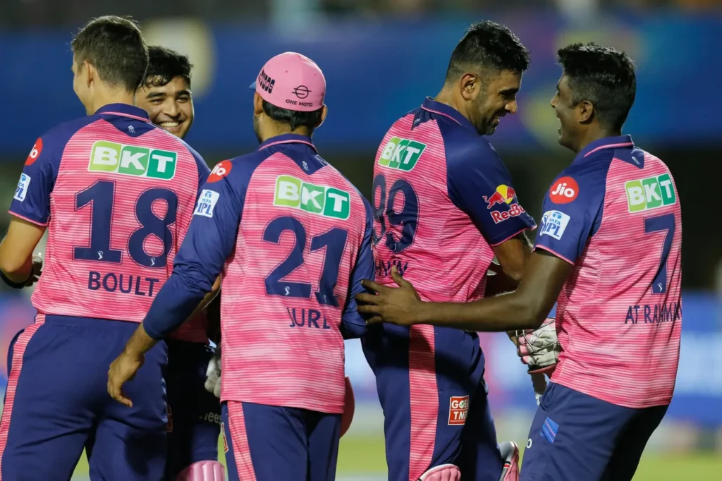 राजस्थान के करो या मरो मैच से पहले धाकड़ आलराउंडर हुआ टीम से बाहर