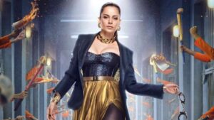 Kangana Ranaut पार्टी में कर रही हैं एक शख्स को किस, सोशल मीडिया पर वीडियों हुआ वायरल