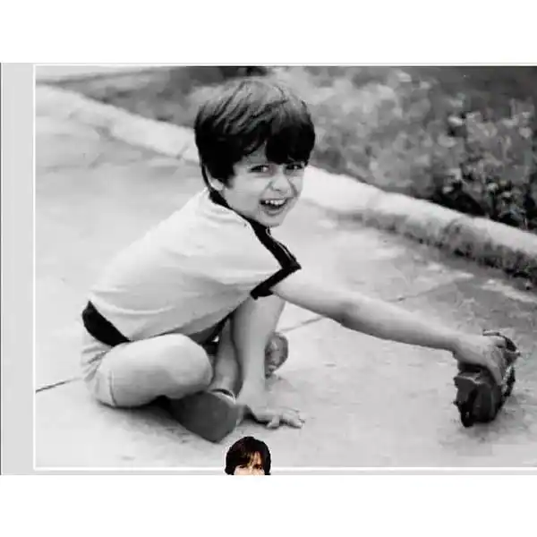 बॉलीवुड के ये 10 सेलेब्रिटी जाने कैसे दिखते थे अपने बचपन में, देखें ये स्कूल टाइम की फोटो
