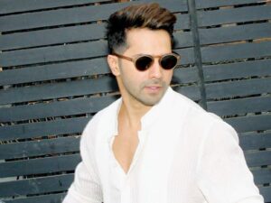करन जौहर इन स्टारकिड्स को Bollywood में कर चुके हैं लॉच, इस लिस्ट में जल्द शामिल होने वाला हैं सैफ अली खान के बेटे का भी नाम 