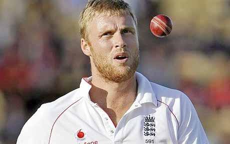 Cricket इतिहास के ये 10 बल्लेबाज जिन्होंने Test Cricket में ठोके सबसे ज्यादा छक्के, लिस्ट में एक भारतीय भी शामिल 2 Test Cricket में इन बल्लेबाजों ने जड़े सबसे ज्यादा छक्के