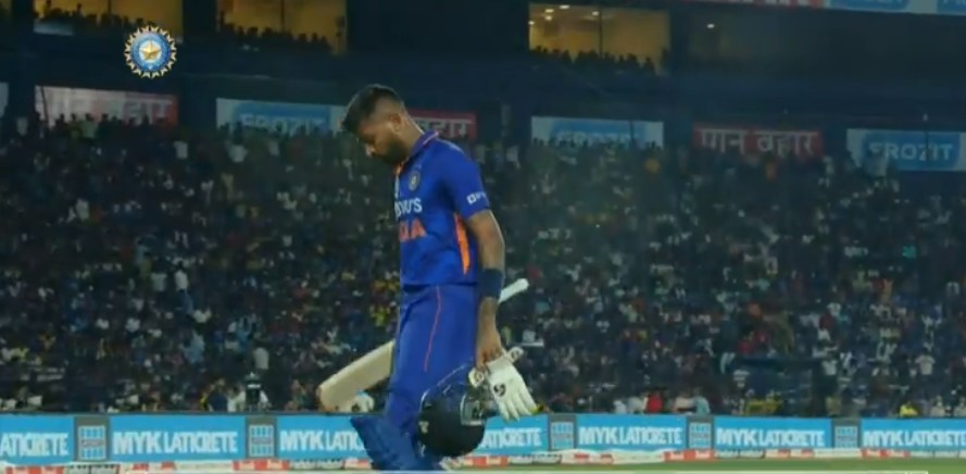 पार्नेल ने Hardik Pandya को भेजा पवेलियन