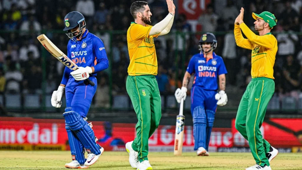 इंडिया और साउथ अफ्रीका के बीच सीरीज का निर्णायक मैच हो सकता है रद्द, जाने ऐसे में कौन बनेगा ट्रॉफी का मालिक