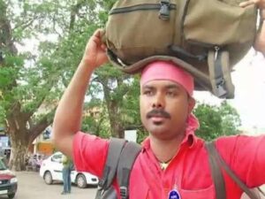 अनोखी कहानी श्रीनाथ कुली की जिसने रेलवे स्टेशन के फ्री Wifi से Upsc की परीक्षा में पाई सफलता, लाखों लोगों के लिए कायम की मिसाल 