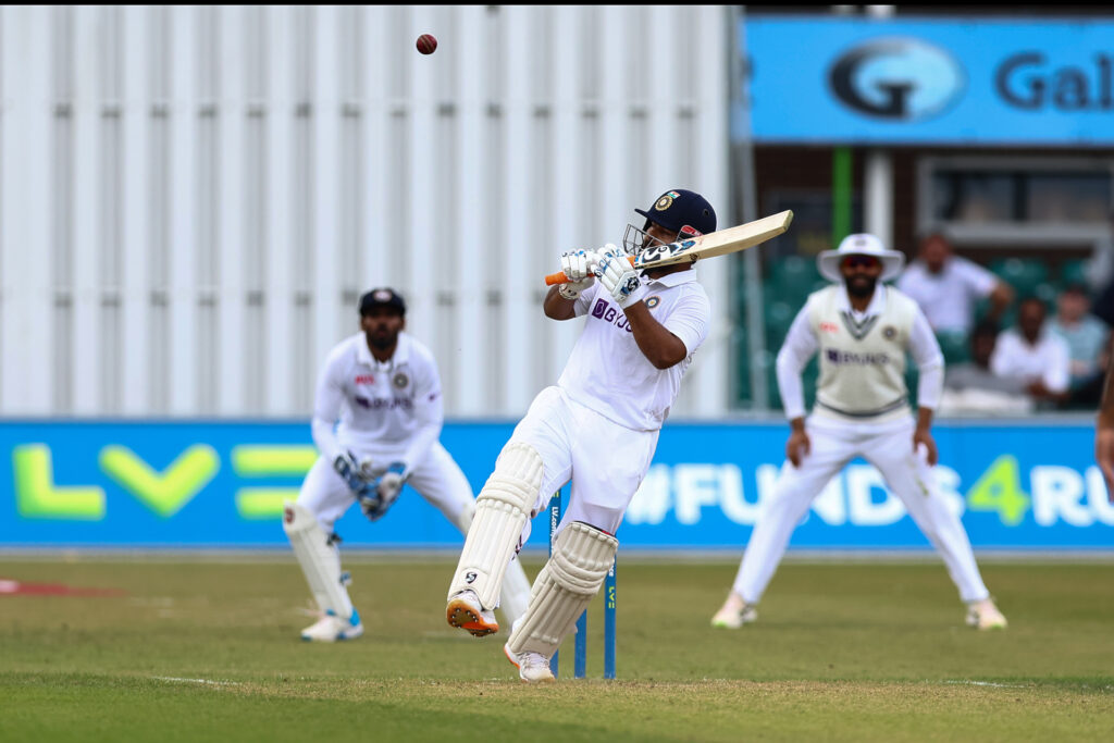 टेस्ट मैच में Rishabh Pant के पुरानी फॉर्म में लौटने की उम्मीद