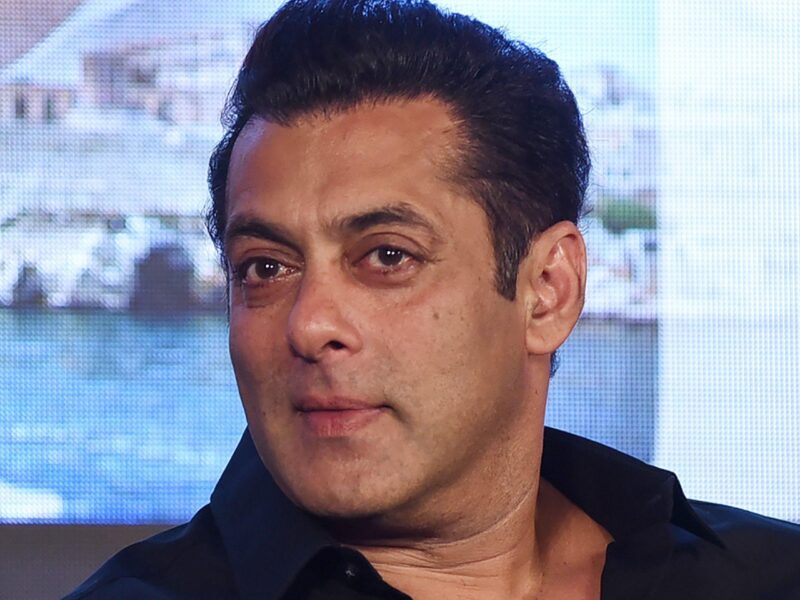 Salman Khan को मिला जान से मारने वाला धमकी भरा पत्र, पुलिस ने सलमान खान के घर की बढ़ाई सुरक्षा