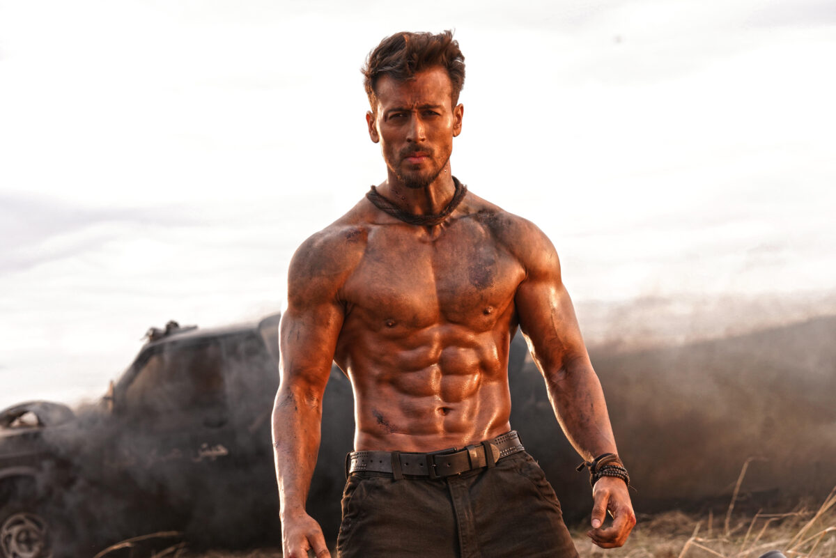 वादियों में नाचते हुए नज़र आए Tiger Shroff, सोशल मीडिया पर वीडियो हुआ वायरल