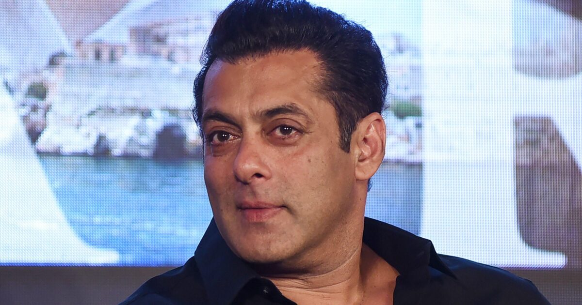 Salman Khan को खुद की सुरक्षा के लिए मिला गन लाइसेंस, 'धमकी भरा लेटर' मामले में बढ़ाई गई सुरक्षा