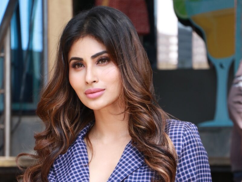 Mouni Roy ने डांसर के तौर पर की थी अपने करियर की शुरूआत, इस शो के जरिये बदल गई थी पूरी जिंदगी