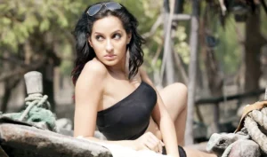 ईओडब्ल्यू ने Nora Fatehi से करीब नौ घंटे की पूछताछ, एक्ट्रेस ने खुद को बताया निर्दोष 2 ईओडब्ल्यू ने Nora Fatehi से करीब नौ घंटे की पूछताछ, एक्ट्रेस ने खुद को बताया निर्दोष