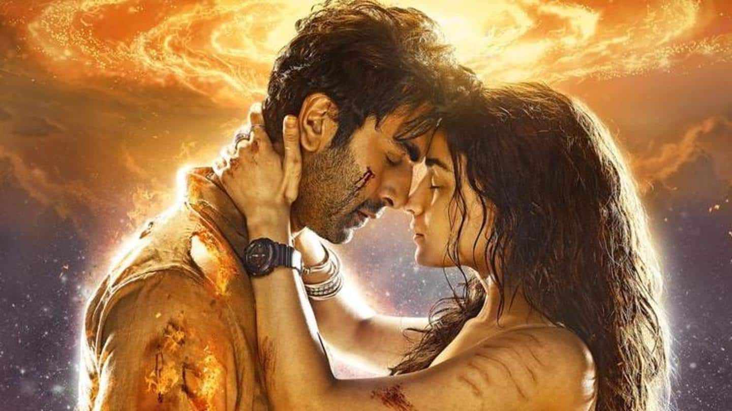 बॉक्स ऑफिस पर शानदार कमाई कर रही रणबीर और Alia Bhatt की फिल्म Brahmastra, रविवार को किया इतना बिजनेस