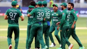 T20 World Cup 2022: जिम्बाब्वे से हार के बाद रोते-बिलखते हुए नजर आए पाक उप-कप्तान Shadab Khan, टीम के खराब प्रदर्शन से हुई निराशा 