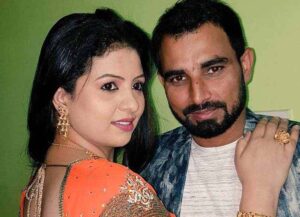 Mohammed Shami की पत्नी से ट्रेन में हुई बदतमीजी, हसीन जहां ने सुनाई आपबीती 4 Mohammed Shami की पत्नी से ट्रेन में हुई बदतमीजी, हसीन जहां ने सुनाई आपबीती