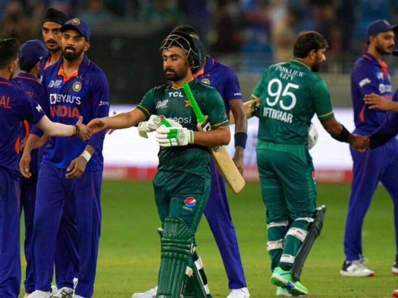 T20 World Cup 2022 : भारत-पाक के रोमांचक मैच की महज 10 मिनट में बिकी सभी टिकटें, मैदान में हजारों दर्शक लाइव मैच का उठाएंगे लुफ्त