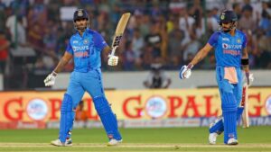 T20 World Cup 2022 : नीदरलैंड गेंदबाजों के Suryakumar Yadav ने छुड़ाए छक्के, विराट कोहली के लिए कही बड़ी बात 