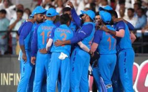 T20 World Cup 2022 : भारत बनाम पाकिस्तान मैच से पहले फोटोशूट के लिए पहुंची टीम इंडिया, मस्ती भरे इस वीडियो ने फैंस का जीता दिल 