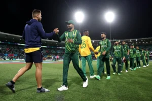 Pak Vs Sa : दक्षिण अफ्रीका को 33 रन से हराकर पाकिस्तान ने हासिल की शानदार जीत, भारत के सेमीफाइल में जाने की उम्मीदों पर फेरा पानी