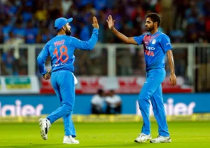 T20 World Cup 2022: टी20 विश्वकप में सूर्याकुमार यादव के साथ Bhuvneshwar Kumar ने भी एक बड़ा रिकॉर्ड किया अपने नाम, ऑस्ट्रेलिया की जमीन पर भारत का नाम किया रोशन 